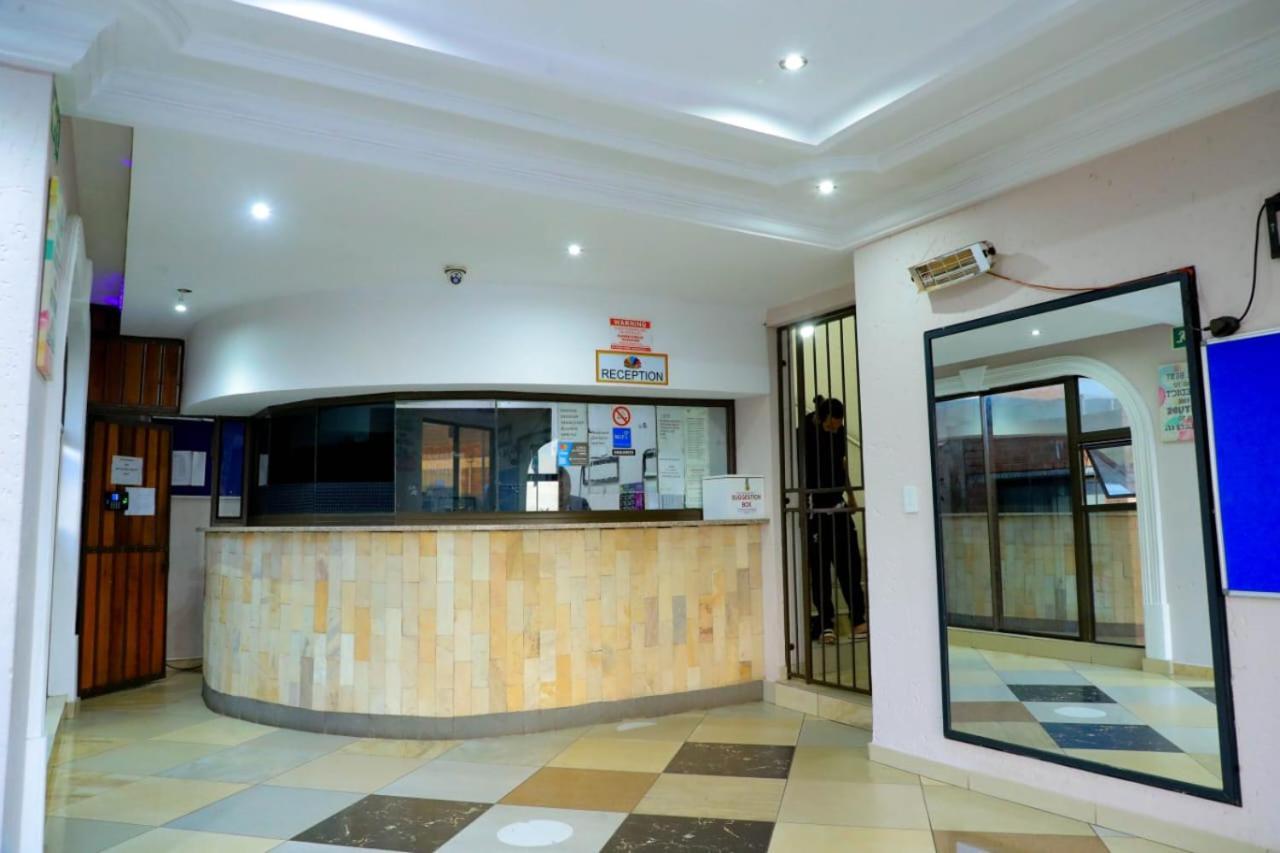 Yeoville Hotel Johannesburg Kültér fotó